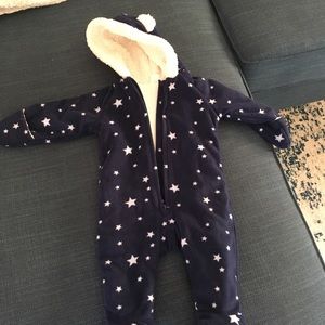 Old navy fleece bunting outfit